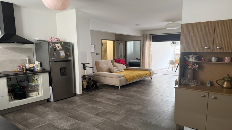 Ma-Cabane - Vente Appartement SAINT DENIS, 59 m²