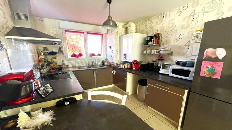 Ma-Cabane - Vente Appartement SAINT-DENIS-LES-BOURG, 66 m²