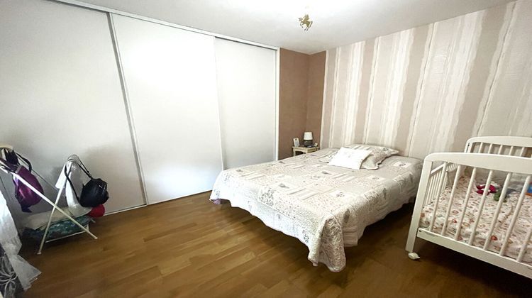 Ma-Cabane - Vente Appartement SAINT-DENIS-LES-BOURG, 66 m²