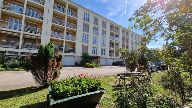 Ma-Cabane - Vente Appartement Saint-Dié-des-Vosges, 84 m²