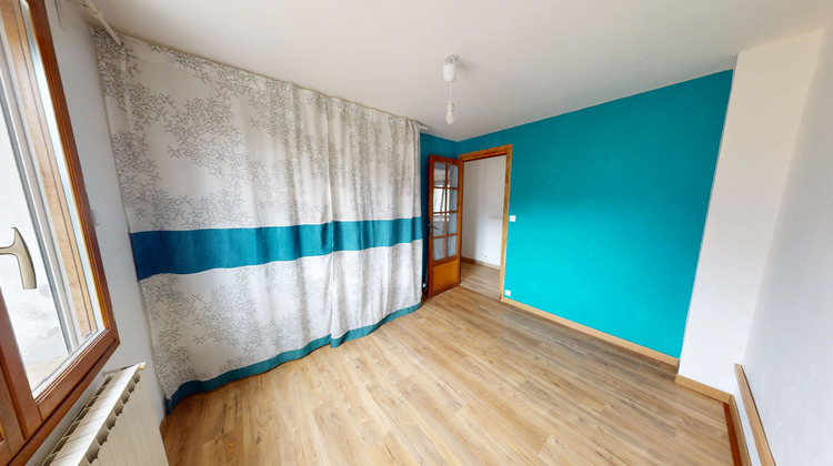 Ma-Cabane - Vente Appartement SAINT-EGREVE, 71 m²