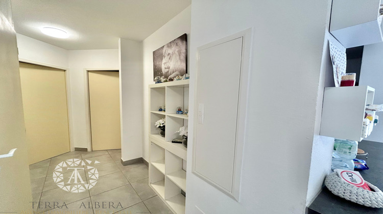 Ma-Cabane - Vente Appartement Saint-Estève, 63 m²