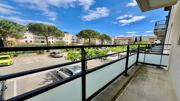 Ma-Cabane - Vente Appartement SAINT ESTEVE, 60 m²