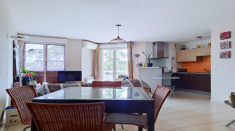 Ma-Cabane - Vente Appartement Saint-Esteve, 60 m²