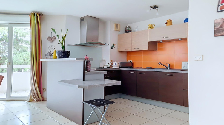 Ma-Cabane - Vente Appartement Saint-Esteve, 60 m²