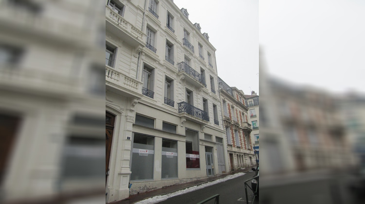 Ma-Cabane - Vente Appartement SAINT-ETIENNE, 200 m²