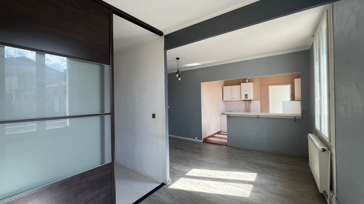 Ma-Cabane - Vente Appartement SAINT-ETIENNE, 47 m²