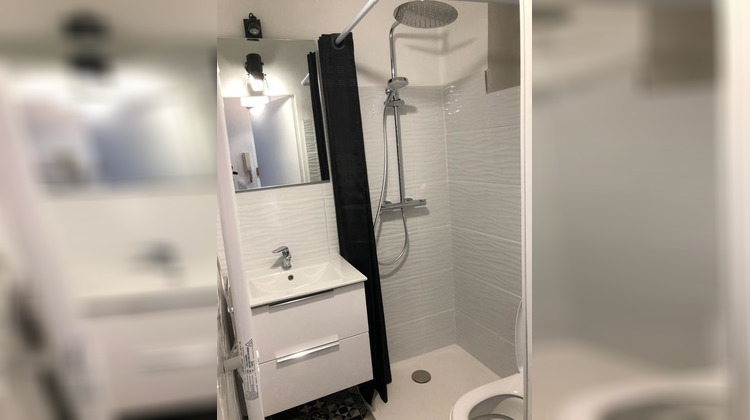 Ma-Cabane - Vente Appartement SAINT ETIENNE, 56 m²