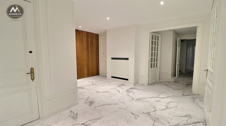 Ma-Cabane - Vente Appartement SAINT-ETIENNE, 200 m²