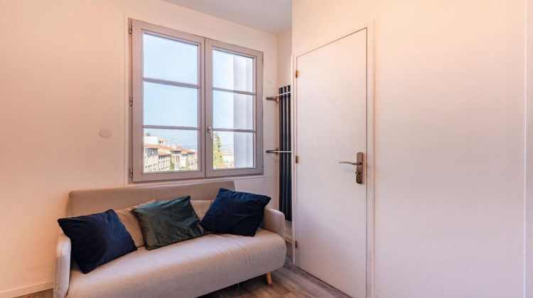 Ma-Cabane - Vente Appartement Saint-Etienne, 80 m²