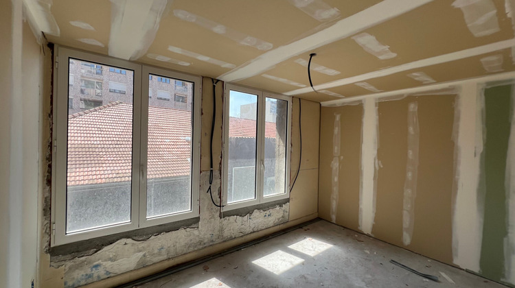 Ma-Cabane - Vente Appartement SAINT-ETIENNE, 77 m²