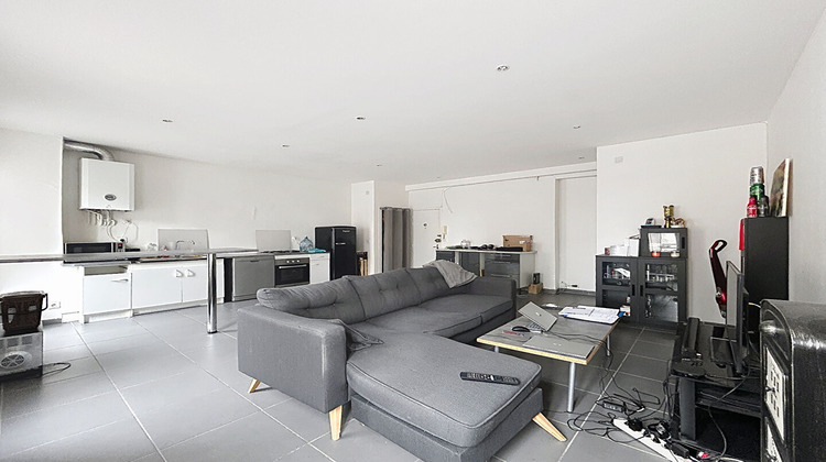 Ma-Cabane - Vente Appartement SAINT-ETIENNE, 60 m²