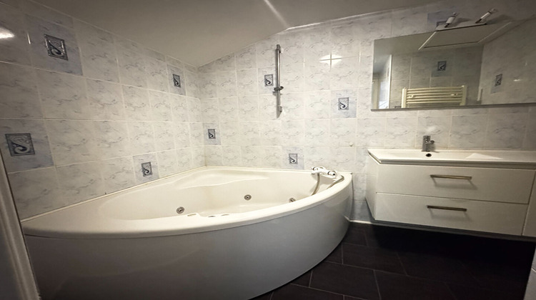 Ma-Cabane - Vente Appartement SAINT-ETIENNE, 82 m²