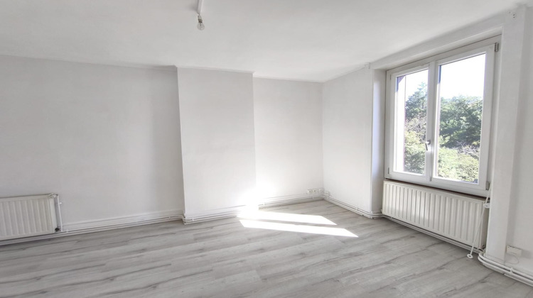 Ma-Cabane - Vente Appartement Saint-Etienne, 61 m²