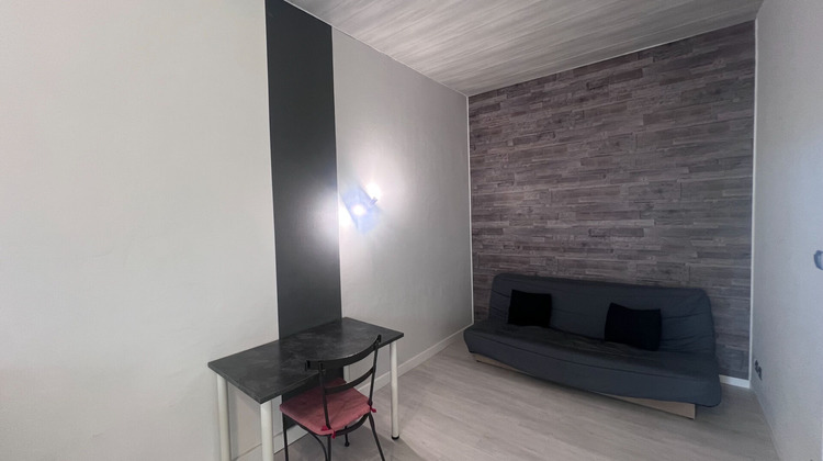 Ma-Cabane - Vente Appartement SAINT-ETIENNE, 45 m²