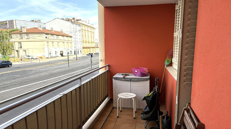 Ma-Cabane - Vente Appartement SAINT ETIENNE, 55 m²