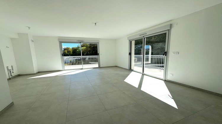 Ma-Cabane - Vente Appartement SAINT-ETIENNE, 81 m²