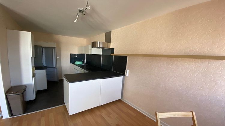 Ma-Cabane - Vente Appartement Saint Etienne, 64 m²