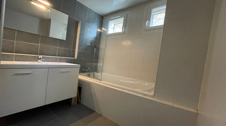 Ma-Cabane - Vente Appartement SAINT-ETIENNE, 97 m²