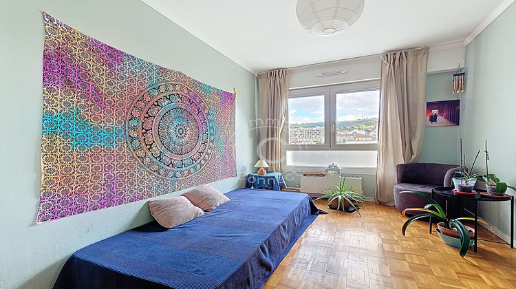 Ma-Cabane - Vente Appartement SAINT-ETIENNE, 75 m²