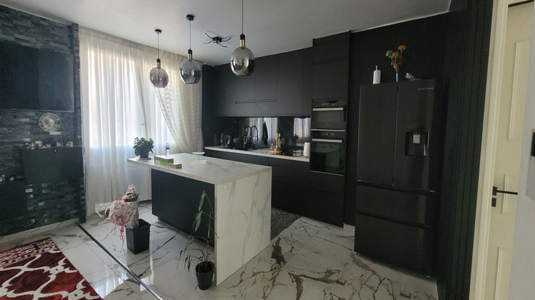 Ma-Cabane - Vente Appartement SAINT-ETIENNE, 85 m²