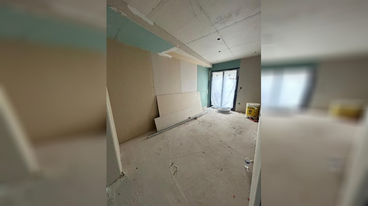 Ma-Cabane - Vente Appartement SAINT ETIENNE, 30 m²