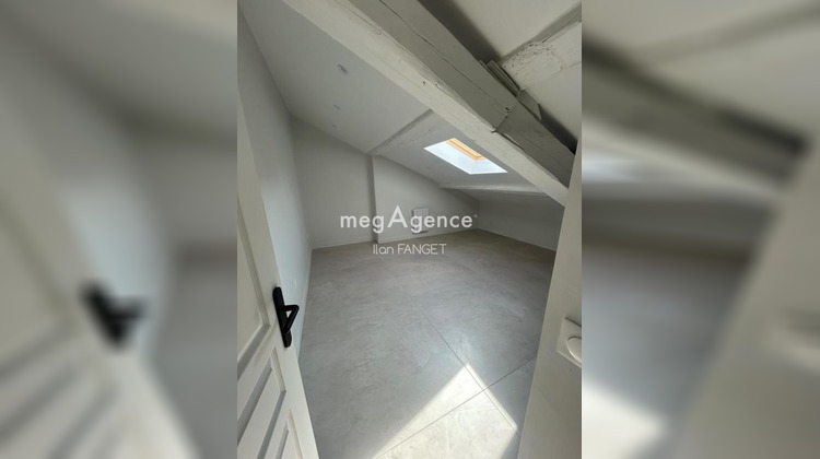 Ma-Cabane - Vente Appartement SAINT ETIENNE, 40 m²