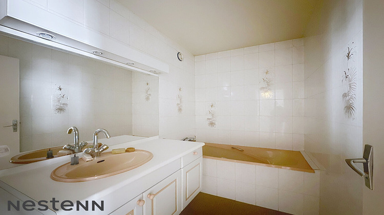 Ma-Cabane - Vente Appartement SAINT-ETIENNE, 66 m²