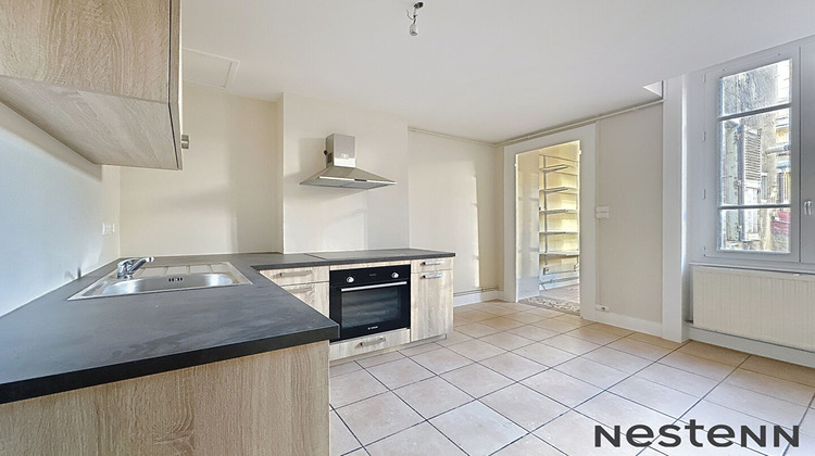 Ma-Cabane - Vente Appartement SAINT-ETIENNE, 150 m²