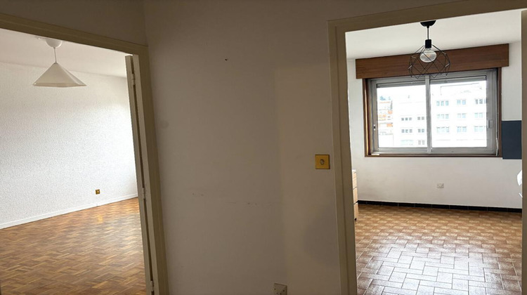 Ma-Cabane - Vente Appartement SAINT ETIENNE, 46 m²