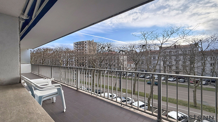 Ma-Cabane - Vente Appartement SAINT-ETIENNE, 153 m²