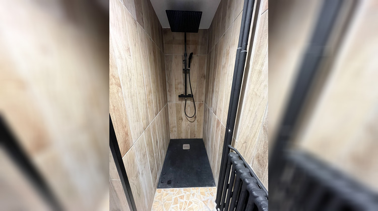 Ma-Cabane - Vente Appartement SAINT-ETIENNE, 60 m²