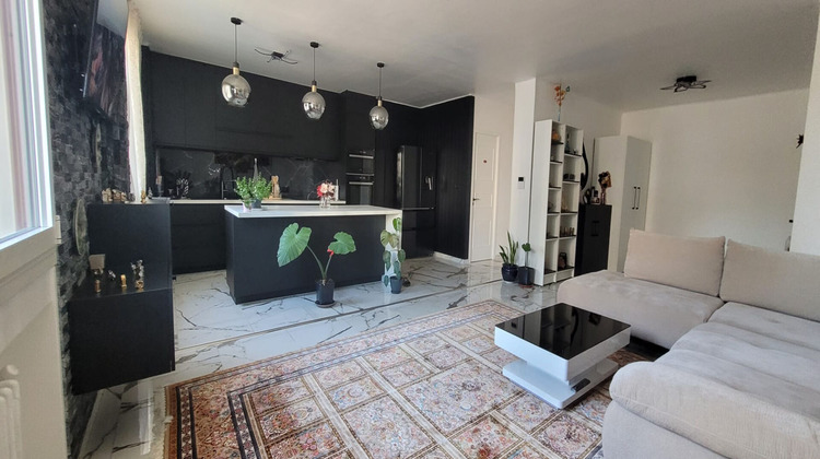 Ma-Cabane - Vente Appartement SAINT-ETIENNE, 85 m²