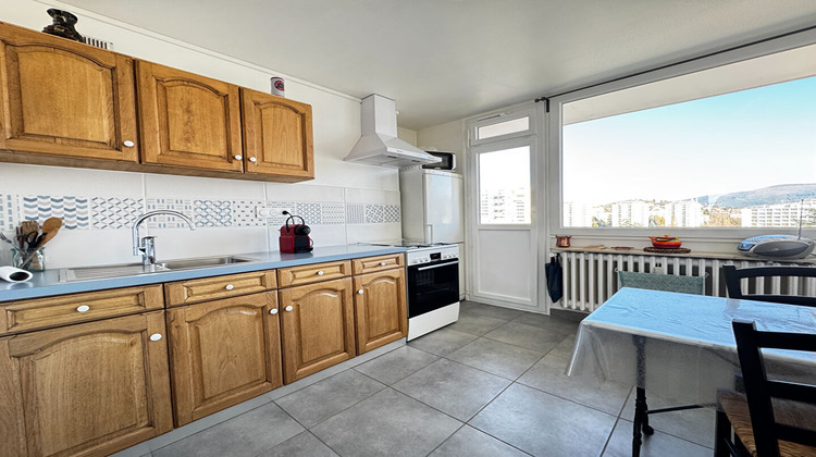 Ma-Cabane - Vente Appartement SAINT-ETIENNE, 75 m²