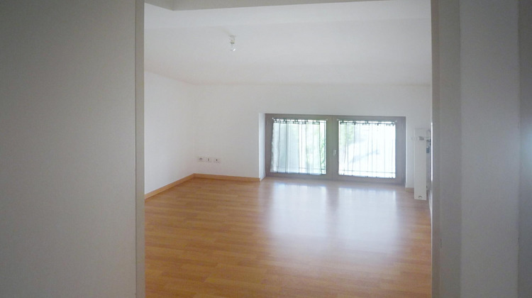 Ma-Cabane - Vente Appartement Saint-Etienne, 64 m²