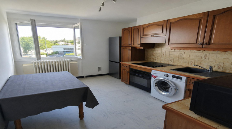 Ma-Cabane - Vente Appartement Saint-Etienne, 69 m²