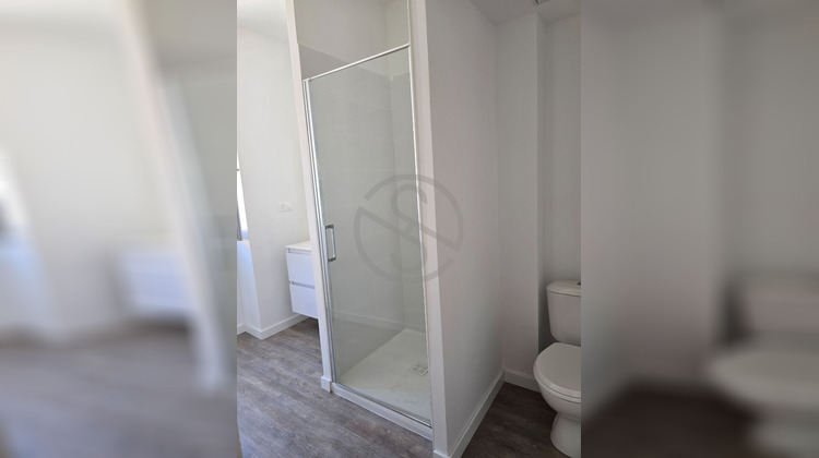 Ma-Cabane - Vente Appartement SAINT-ETIENNE-DE-SAINT-GEOIRS, 68 m²
