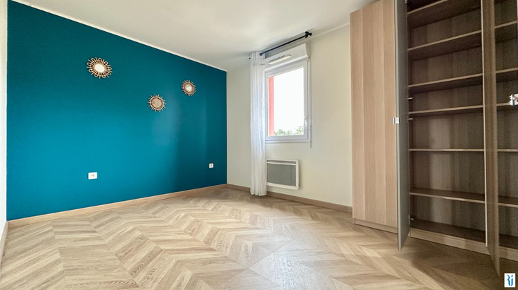 Ma-Cabane - Vente Appartement SAINT-ETIENNE-DU-ROUVRAY, 77 m²