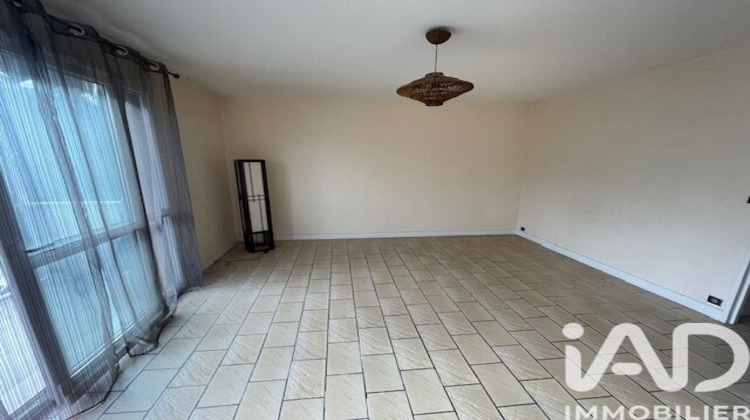 Ma-Cabane - Vente Appartement Saint-Fargeau-Ponthierry, 74 m²