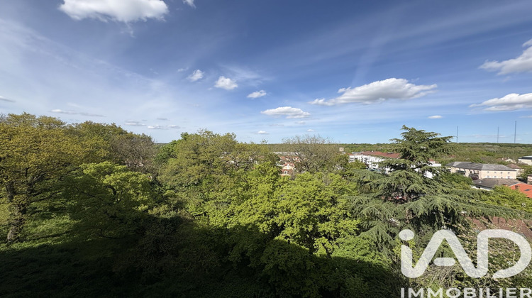 Ma-Cabane - Vente Appartement Saint-Fargeau-Ponthierry, 77 m²