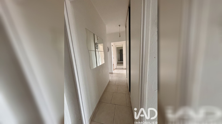 Ma-Cabane - Vente Appartement Saint-Fargeau-Ponthierry, 64 m²