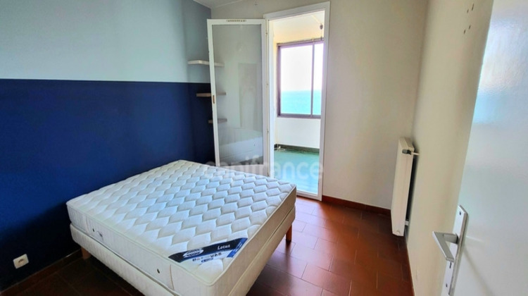 Ma-Cabane - Vente Appartement SAINT FLORENT, 60 m²