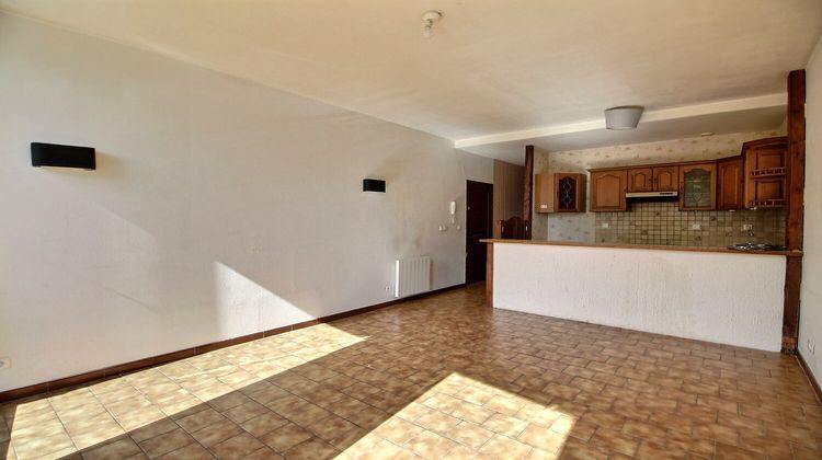 Ma-Cabane - Vente Appartement SAINT-FLORENTIN, 66 m²