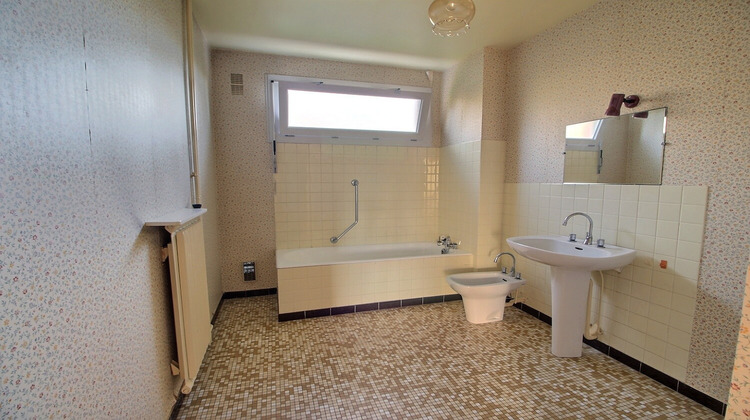 Ma-Cabane - Vente Appartement SAINT-FLORENTIN, 84 m²