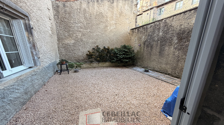 Ma-Cabane - Vente Appartement Saint-Flour, 66 m²