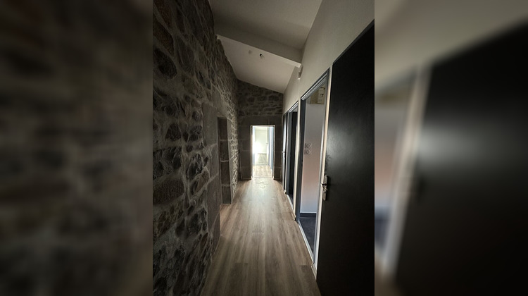 Ma-Cabane - Vente Appartement SAINT-FLOUR, 59 m²