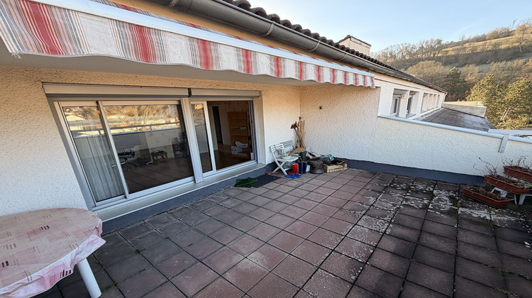 Ma-Cabane - Vente Appartement SAINT-FLOUR, 97 m²