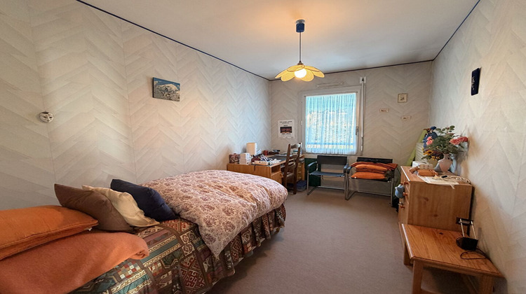 Ma-Cabane - Vente Appartement SAINT-FLOUR, 97 m²