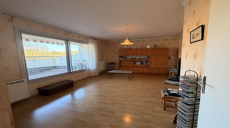 Ma-Cabane - Vente Appartement SAINT-FLOUR, 97 m²