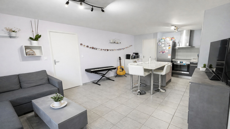 Ma-Cabane - Vente Appartement Saint-Fons, 54 m²